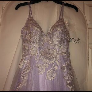 Very pretty dress! Wore to prom once and everyone loved it! Lots of complements